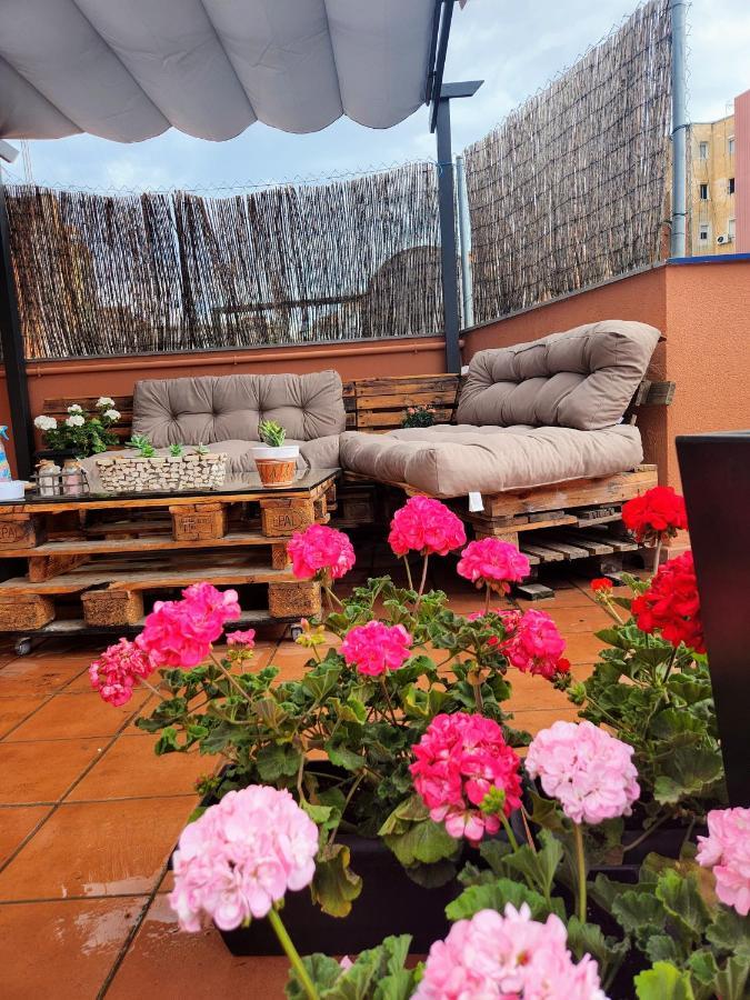 Estudio Con Terraza Badalona Hotel Ngoại thất bức ảnh