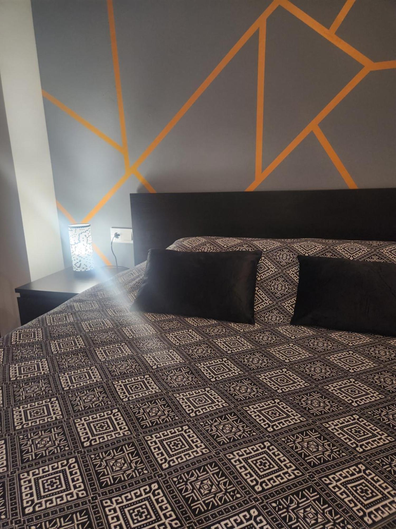 Estudio Con Terraza Badalona Hotel Ngoại thất bức ảnh